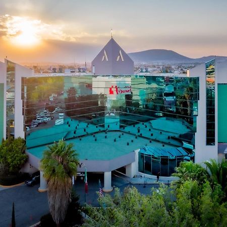 La Joya Pachuca Hotell Exteriör bild The Pyramid at Grand Cancún