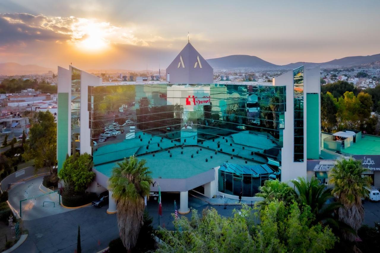 La Joya Pachuca Hotell Exteriör bild The Pyramid at Grand Cancún