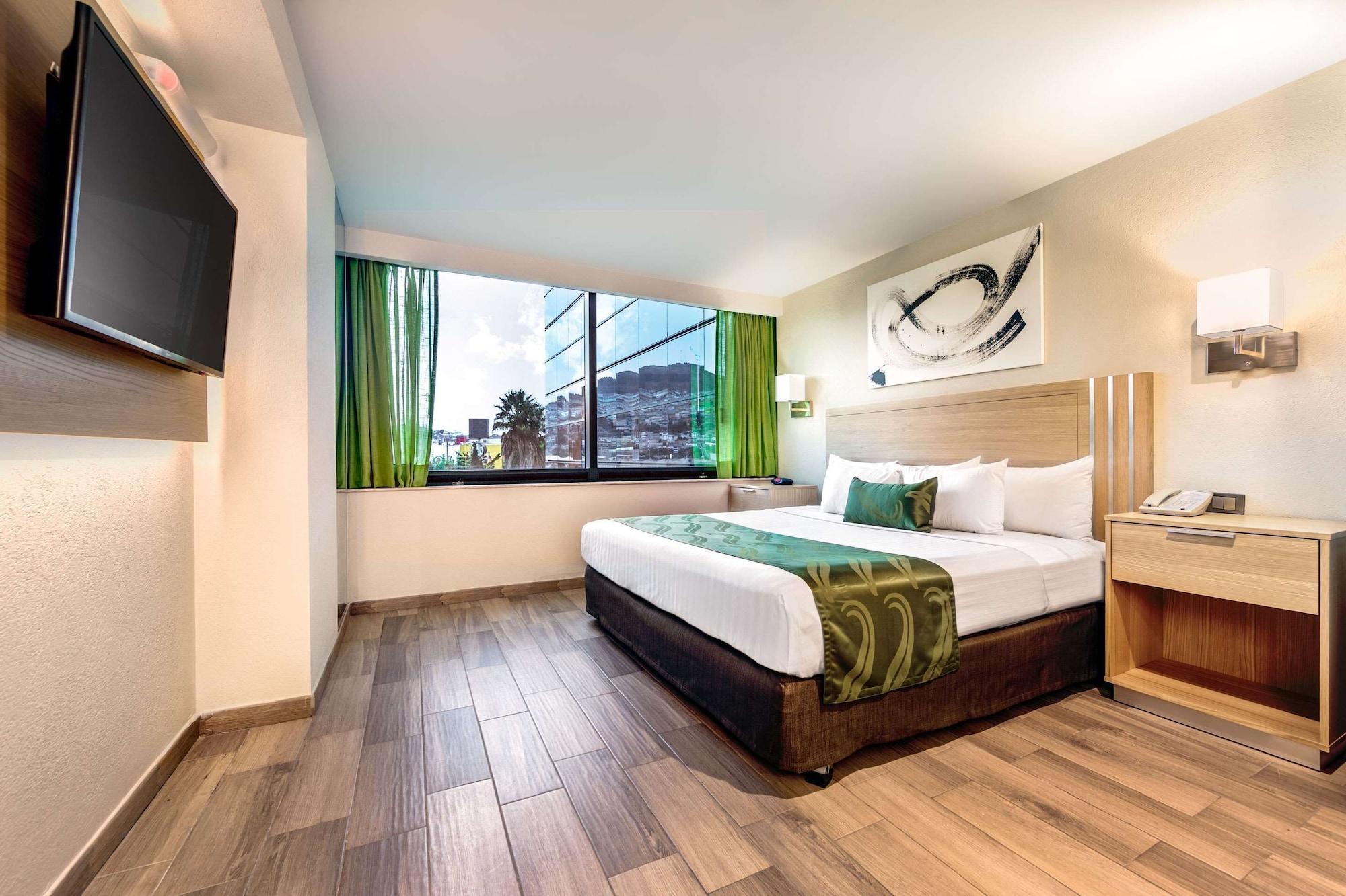 La Joya Pachuca Hotell Exteriör bild A room at the hotel