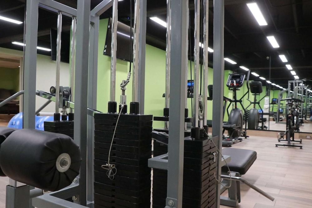 La Joya Pachuca Hotell Exteriör bild The gym at the University of Roehampton