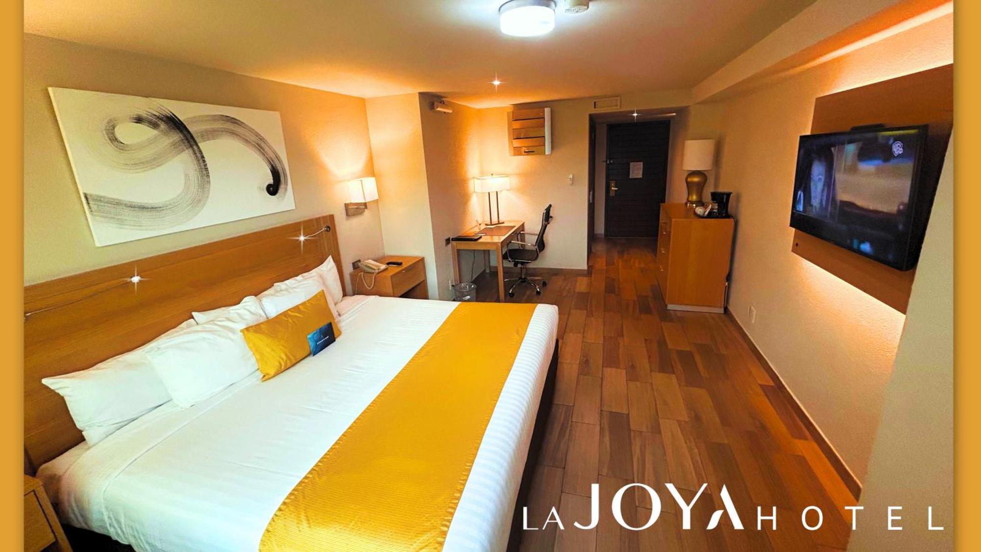 La Joya Pachuca Hotell Exteriör bild La Joya Hotel